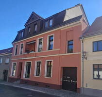 Attraktives Wohn- und Geschäftshaus im Herzen der Kur- und Kreisstadt vollvermietet - Bad Belzig