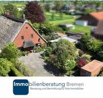 Reetgedecktes Zweifamilienhaus mit Ausbaureserve im Dachgeschoss - Lemwerder Altenesch