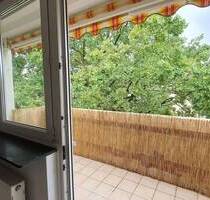 Sofort verfügbar! Kernsanierte 2-Zimmerwohnung mit Balkon in parkähnlicher Gegend von Langwasser. - Nürnberg