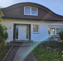 Charmantes Einfamilienhaus - 1.260,00 EUR Kaltmiete, ca.  165,00 m² Wohnfläche in Ahaus (PLZ: 48683)