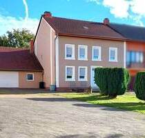 AUTOSCHRAUBER & TIERFREUNDE AUFGEPASST! GROßE GARAGE MIT RENOVIERTEM WOHNHAUS! - Mettlach / Weiten