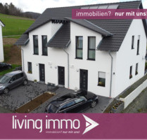 Modernes Doppelhaus mit großem Grundstück in Ortsrandlage Niederlaasphe - Bad Laasphe