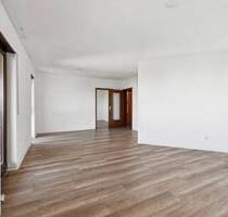 Attraktiv vermietete 2-ZW im 2. OG mit Aufzug, Balkon und TG-Stellplatz - Tamm