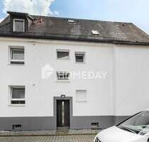 Gepflegtes MFH mit 3 Wohneinheiten & 2 Garagen - ca. 230 m² Wohnfläche auf ca. 427 m² Grundstück - Friedrichshafen Ailingen