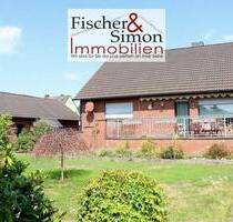 RESERVIERT: solide Immobilie mit Einliegerwohnung, Vollkeller, Doppelgarage in ruhiger Lage - Rehburg-Loccum