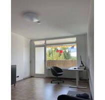 Schöne sanierte 3 Zimmer Wohnung - Monheim am Rhein