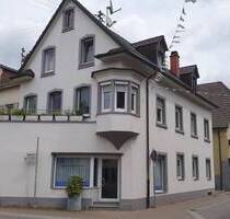 Wohn- Geschäftshaus mit Büro & 2 Wohnungen 