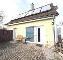 Neue 2 Zimmerwohnung mit Terrasse, großer Küche mit Esszimmer, außergewöhnlichem Wohnzimmer und Schlafzimmer - Freystadt Burggriesbach