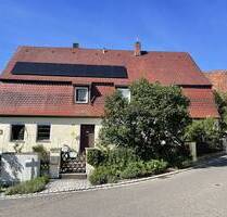 Bauernhaus mit Scheune und Einliegerwohnung - Abenberg