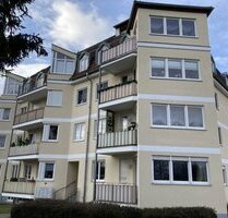 Vermietete 2-Raum Wohnung mit Balkon, EBK und TG-Stpl.; Aufzug! Nähe Zwickauer Mulde