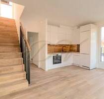 Reserviert - Lichtdurchflutete Wohnung mit Dachterrasse und grünem Rückzugsort über den Dächern - Berlin Lichterfelde