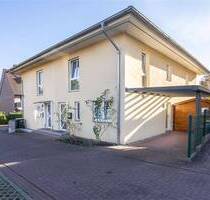 Modernes Stadthaus für die Familie - Zeitmietvertrag - Pinneberg