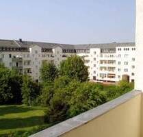 2-Raum-Wohnung mit Balkon im schönen Wartburghof - Chemnitz Bernsdorf