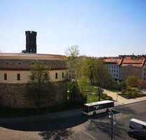Neu Sanierte Dachgeschosswohnung mit Sichtbalken und Einbauküche - Görlitz Altstadt