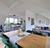 Stilvoll sanierte moderne Dachgeschosswohnung in Oberursel