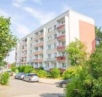 In der Herrichtung! 3-Raumwohnung mit Balkon. - Halle (Saale) Südstadt