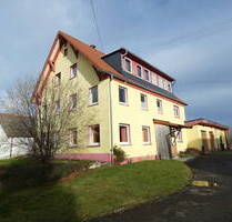 Üppiges Wohnraumangebot auf riesigem Grundstück! - Geislingen an der Steige Waldhausen