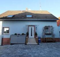 Klein aber Fein ! Einfamilienhaus mit Einbauküche, Dusch-, und Wannenbad in beliebter Lage - Mühltal / Traisa