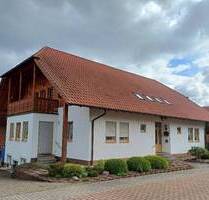 Erstklassige Single Wohnung mit Balkon im 1. OG DG eines Komforthauses, in ruhiger bevorzugter Wohnlage von Rohrbach (Sackgasse) - Sankt Ingbert