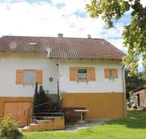 RESERVIERT - Charmantes vollmöbliertes Einfamilienhaus mit großem Garten in ruhiger Lage - Eggenfelden Pirsting