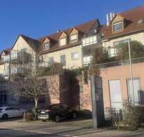 Großzügige 1-Zimmer-Eigentumswohnung in beliebter und zentrumsnaher Lage von Erlangen mit Südbalkon und TG-Stellplatz