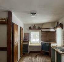 Haus am Waldrand - 138.000,00 EUR Kaufpreis, ca.  495,00 m² Wohnfläche in Thierstein (PLZ: 95199) Kaiserhammer