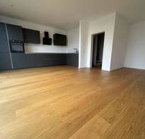 Reserviert. Von privat - 6 Zimmer Wohnung in Bothfeld mit Garten Energieeffizenz A+ - Hannover