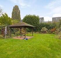Familienfreundliches Zweifamilienhaus mit Garten - Top-Standort in Hürth-Efferen
