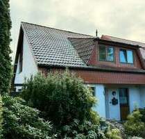 Geräumige Doppelhaushälfte mit Carport in Schneverdingen-Insel