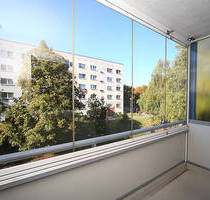 Schicke 3-Raumwohnung mit verglastem Balkon und netter Nachbarschaft - Eisleben Lutherstadt Eisleben