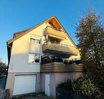 „ Das großzügige 3 - Familienhaus in Aussichtslage - Ideal für Zukunft-Investoren !„ - Neuhausen auf den Fildern
