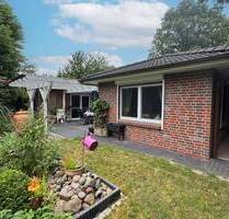 Wohnen im Grünen: Großzügiger Bungalow mit Terrasse, Garten & Pavillon - Heidgraben