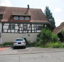 Schnäppchen mit großem Grundstück - steht unter Denkmal - hohe Afa möglich - Urbach