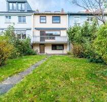 Großes Reihenmittelhaus mit Garage - Bremen Lehesterdeich