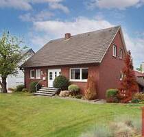 Solides Einfamilienhaus mit Potential in Lohne