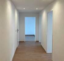 Schnell sein lohnt sich: Mit Stellplatz - Kernsanierte Wohnung auf dem Zeller Berg sucht neue Familie - Aue