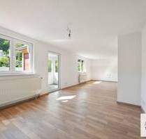 Königstein: Elegante Familienwohnung (105 m2) mit 3 Zimmern, Loggia, Terrasse & Carport-Stellplatz!