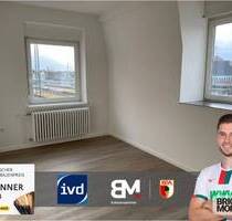 VIER Zimmer Erdgeschosswohnung vermietet, saniert mit 93 m² - Augsburg Oberhausen - Süd