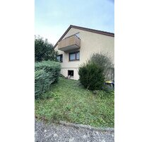 Ein schönes Mehrfamilienhaus! - 449.000,00 EUR Kaufpreis, ca.  214,00 m² Wohnfläche in Besigheim (PLZ: 74354)