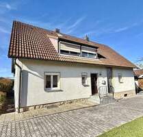 geräumiges Ein-Zweifamilienhaus in ruhiger Lage - Eslarn