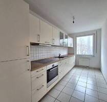 ++ 2-Raumwohnung mit Balkon & Einbauküche in Dresden-Blasewitz ++