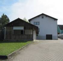 Zweifamilienhaus mit großen 4 12-Zimmer-Wohnungen in zentrumsnaher Lage von Mainburg