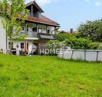Attraktive DG-Wohnung mit Loggia, Gartenanteil und Carport - idyllisch gelegen in Passau-Heining