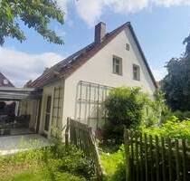 Sehr liebevoll sanierter Vierseitenhof mit schönem Grundstück bei Neuruppin