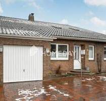 Wohnen auf zwei Ebenen - Ihr neues Zuhause mit Kamin, Garten & Einliegerwohnung - Brake (Unterweser)