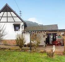 Idyllisches Einfamilienhaus mit großem Garten und zusätzlichem Baugrundstück in ruhiger Lage - Lemberg-Glashütte