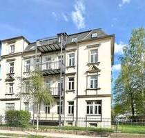 Leerstehende 2-Zimmer-Hochparterrewohnung mit Balkon und Stellplatz im schönen Striesen - Dresden Striesen-Ost