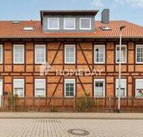 Teilvermietetes Mehrgenerationenhaus mit 4 WE & Nebengebäude, Werkstatt, Garage & großem Garten - Wolfenbüttel