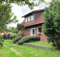 Für Natur- und Pferdefreunde - Großes Ein-Zweifamilienhaus in ruhiger Lage und schönem Ausblick - Wandlitz / Schönerlinde