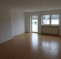 Große 3-ZKB-Mietwohnung mit Balkon und Garage in Kipfenberg